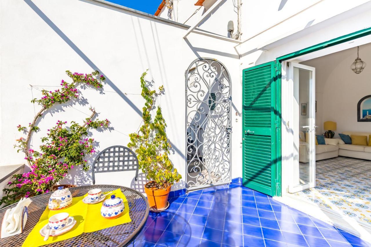 Capri Turquoise By Napoliapartments Zewnętrze zdjęcie